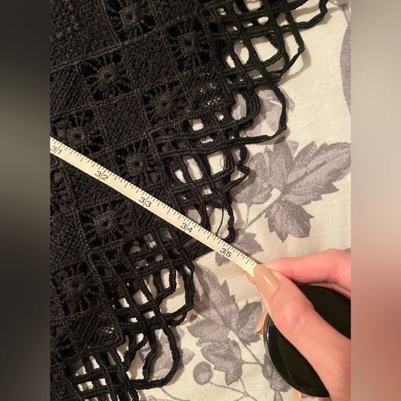ASTR the Label Black Lace Shift Sleeveless Mini Dress - Picture 5 of 7